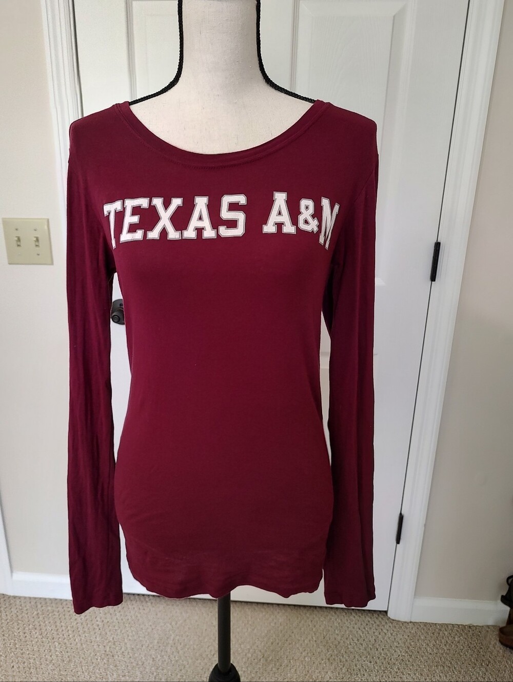 Texas A&M Women's Fitted Long Sleeve T-shirt Aggies On Sleeve XL